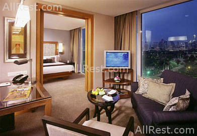 The Dusit Thani Hotel 5